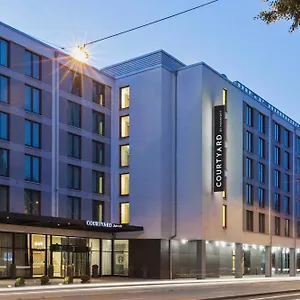Courtyard By Marriott East Munich